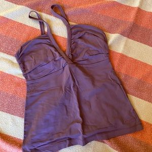 Super cute, still athletic Patagonia tank top